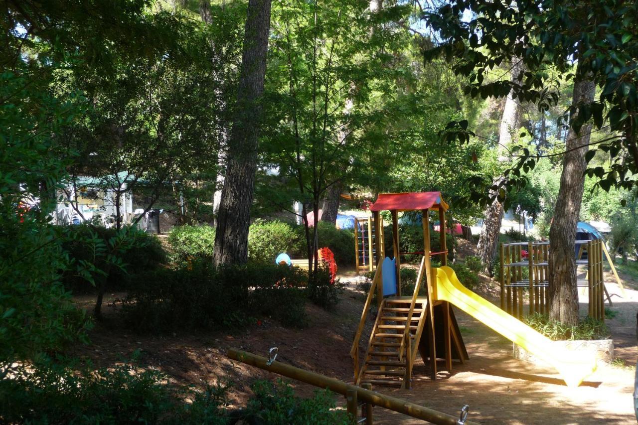 Happy Camp Mobile Homes In Camping Villaggio Internazionale San Menaio Extérieur photo